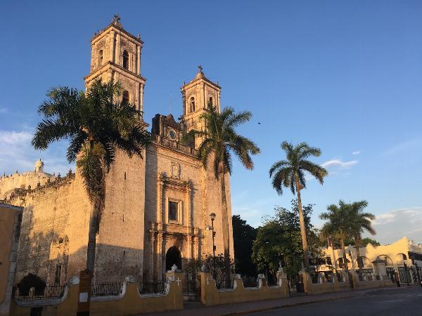 Majestad Colonial: La Impresionante Iglesia de San Sevancio en Yucatán